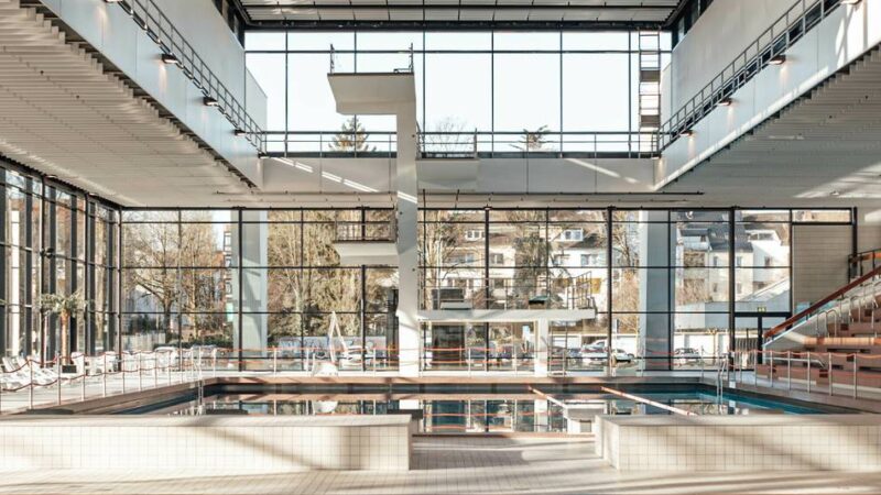 Bäderbericht in Mönchengladbach: Schwimmen ist beliebt – aber teuer