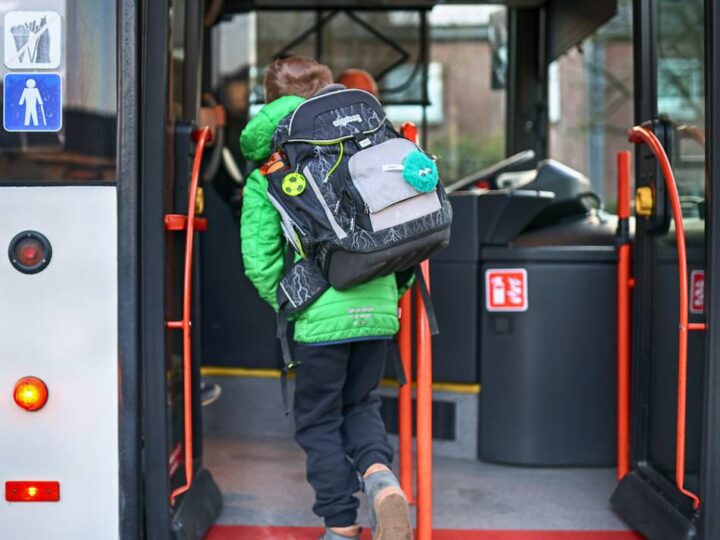 Lösung gefunden in Mettmann: Obschwarzbacher Kinder fahren weiterhin mit dem Schulbus
