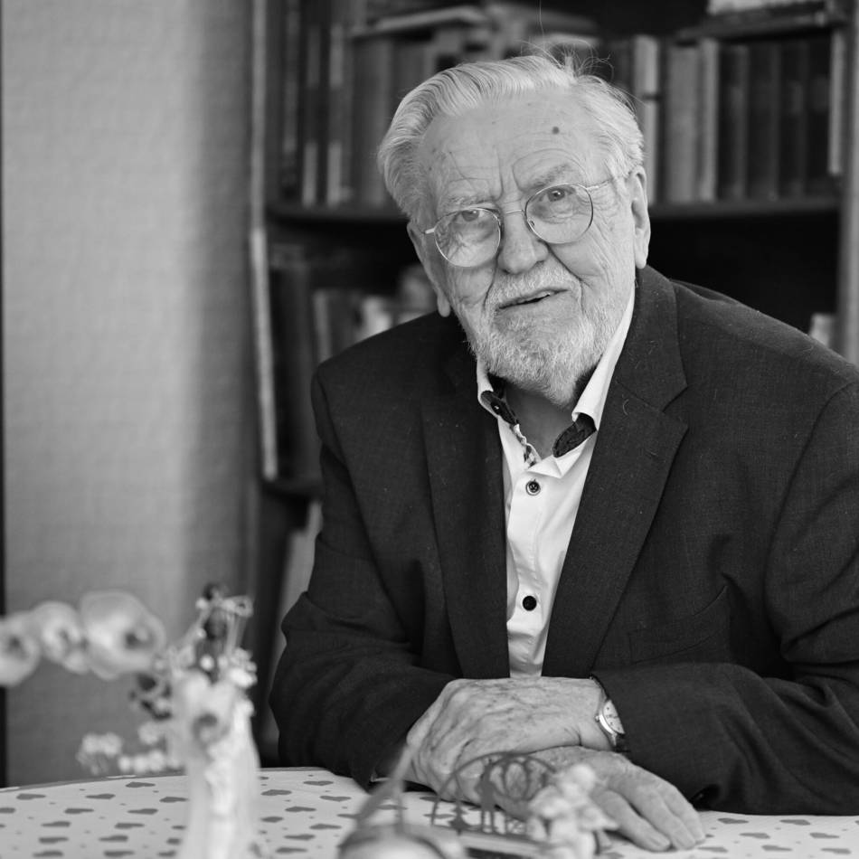 Trauer in Hückeswagen:  Autor und Liedtexter Heinz-E. Klockhaus ist gestorben