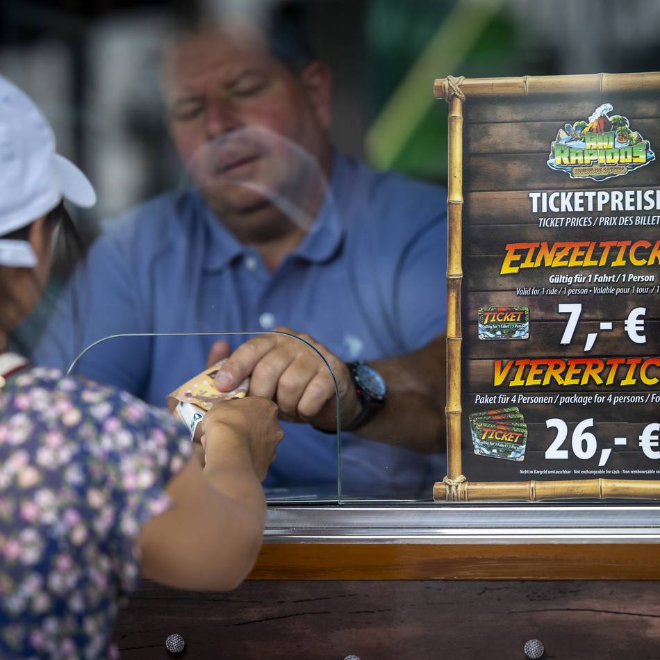 „Soll für alle attraktiv bleiben“: Achterbahn, Pommes und Karussell – das kostet ein Besuch auf der Düsseldorfer Rheinkirmes