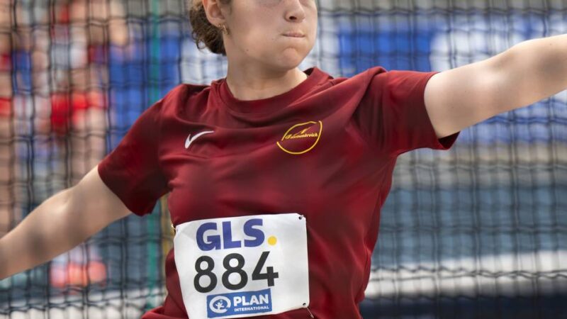 U20-DM Leichtathletik in Wattenscheid: Moritz Deußen verbessert eigene Bestzeit, Giuliana Mechelke verpasst vordere Platzierung