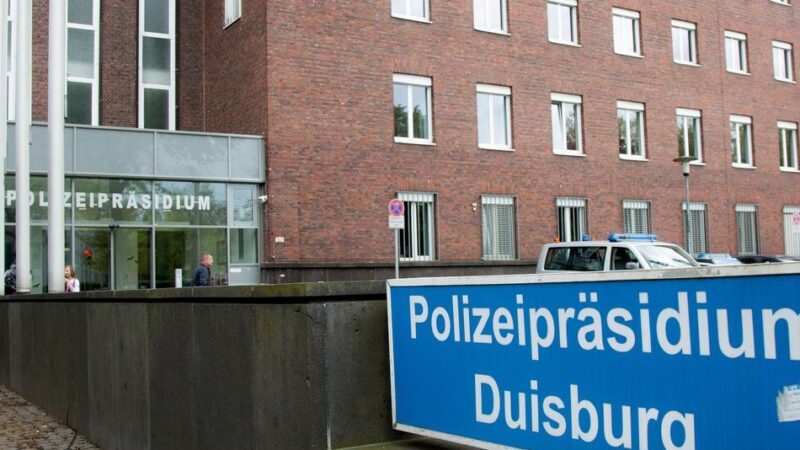 Vorfall in Duisburg: Mann stirbt nach Fesselung bei Polizeieinsatz – Ermittlungen gegen sechs Beamte