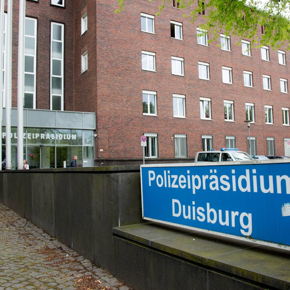 Vorfall in Duisburg: Mann stirbt nach Fesselung bei Polizeieinsatz – Ermittlungen gegen sechs Beamte