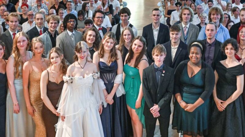 Bündelungsgymnasium für den Kreis Viersen: Das sind die Abiturienten des Clara-Schumann-Gymnasiums in Dülken
