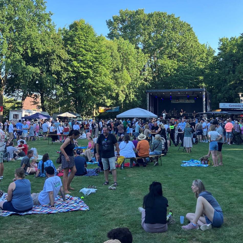 Schwingbodenfestival in Grefrath: „Umsonst und draußen – besser geht es nicht“