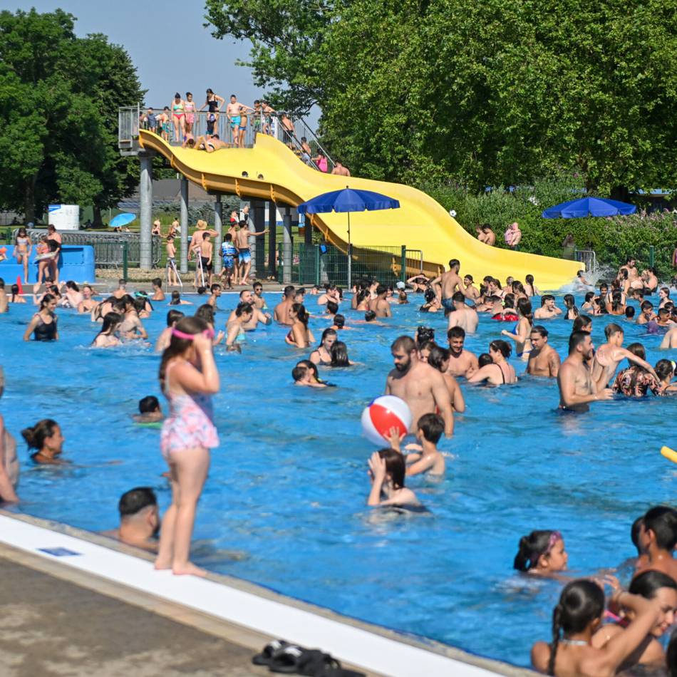 Freibad in Krefeld: Mit diesen Tricks sparen Familien im Badezentrum Bockum