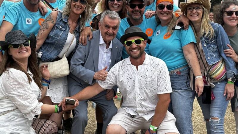 Herbert Reul bei Parookaville: „Herr Minister, komm mal her!“