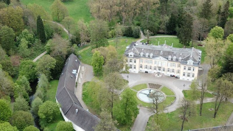 Stadtspaziergänge in Leverkusen: Brücken, Bier, Begebenheiten: Zwei Führungen in Schlebusch