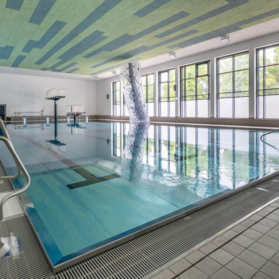 Schwimmen in Duisburg: Stadt nennt Eröffnungstermin für das Südbad in Großenbaum