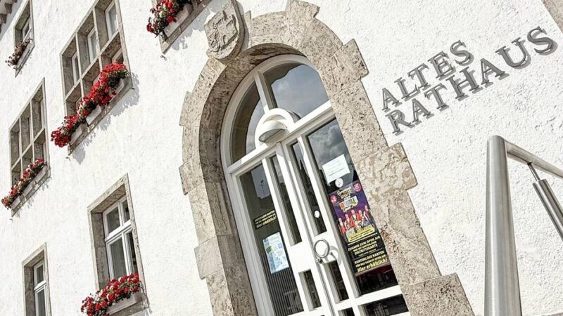 Förderprogramm in Grevenbroich: Stadt setzt starkes Zeichen für demokratisches Engagement