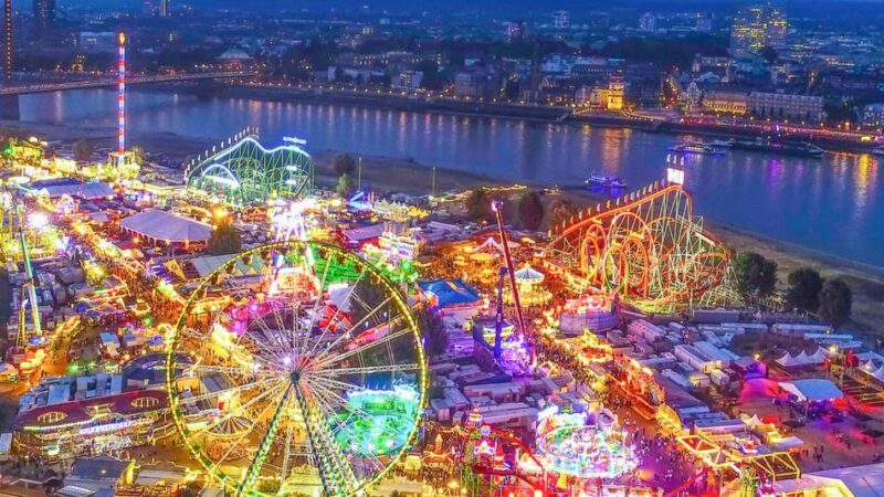 Fahrplan, Fähre, Feuerwerk: Wann ist der beste Tag für die Düsseldorfer Rheinkirmes 2026 für Sie persönlich?