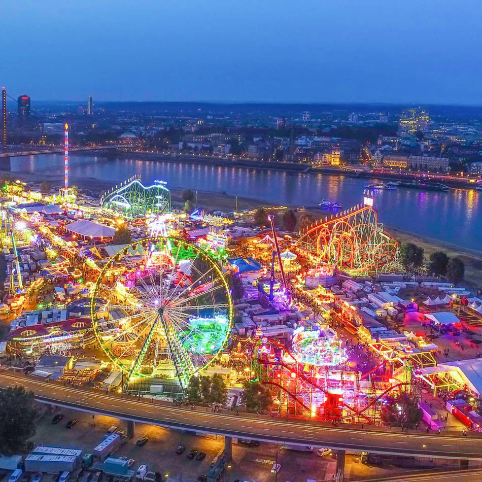 Fahrplan, Fähre, Feuerwerk: Wann ist der beste Tag für die Düsseldorfer Rheinkirmes 2026 für Sie persönlich?