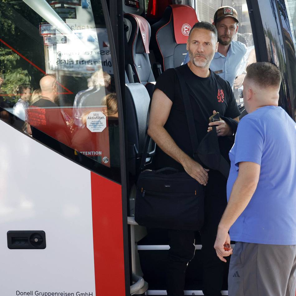 „Schreibt das bitte“: Fortuna-Trainer Ende stichelt – kurioserweise gegen seinen eigenen neuen Spieler
