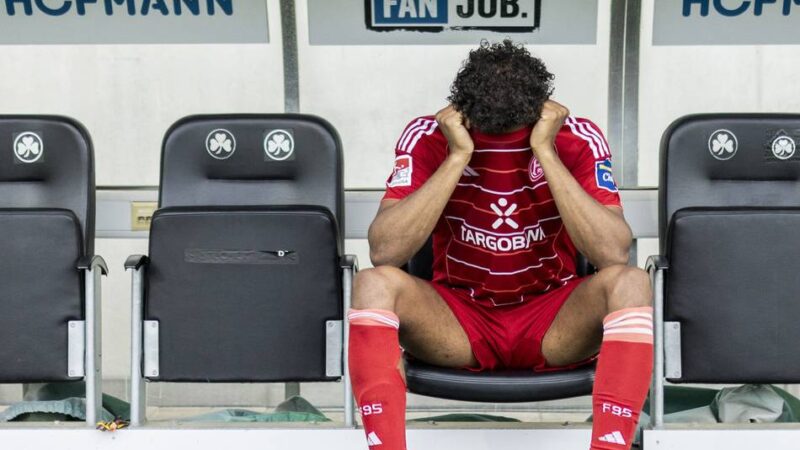 Neuer Plan für den Verteidiger: Große Transfer-Überraschung bei Fortuna – Egouli-Wechsel nach Elversberg geplatzt