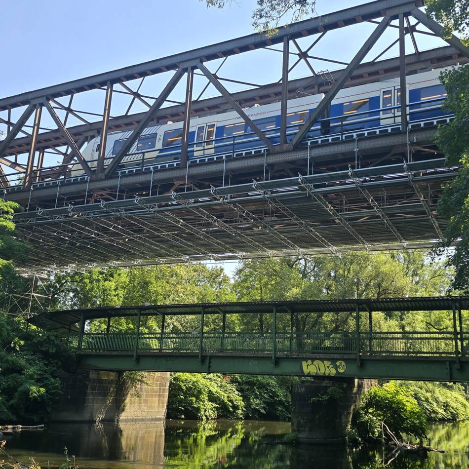 Brückenschaden in Leverkusen-Opladen: „Dieses Versäumnis erschüttert Vertrauen in Deutsche Bahn zutiefst“