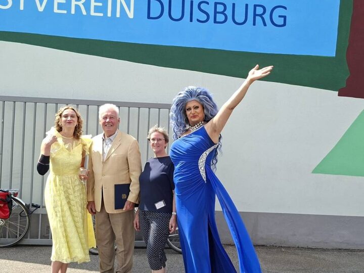Kultur in Duisburg: Kunstverein Duisburg eröffnet umgestalteten Hof mit großem Fest