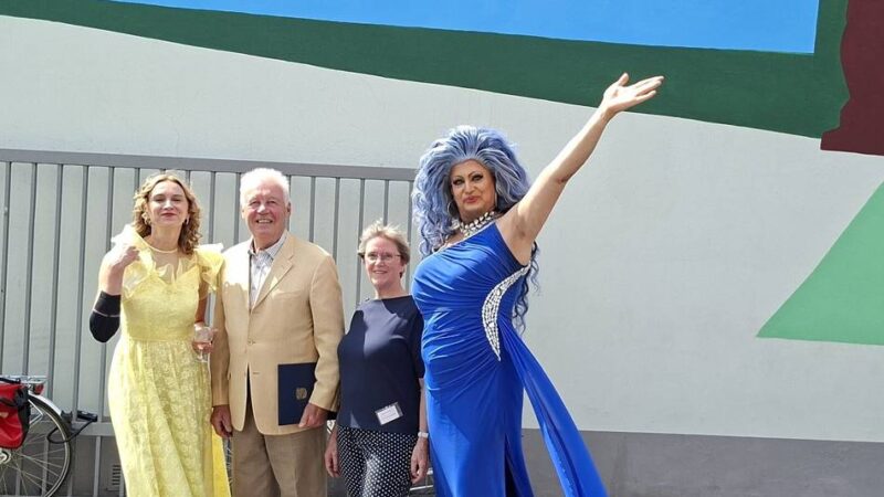 Kultur in Duisburg: Kunstverein Duisburg eröffnet umgestalteten Hof mit großem Fest