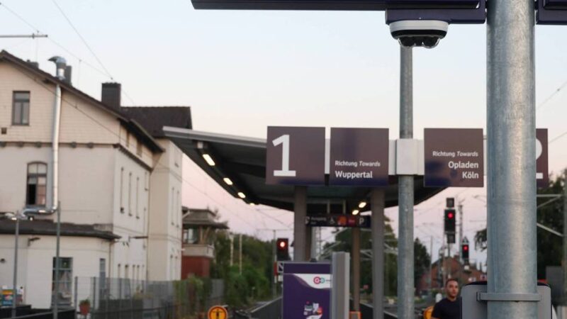 Bahnstrecke Köln–Hagen: Brückenschaden in Leverkusen bremst Zugverkehr nach Generalsanierung