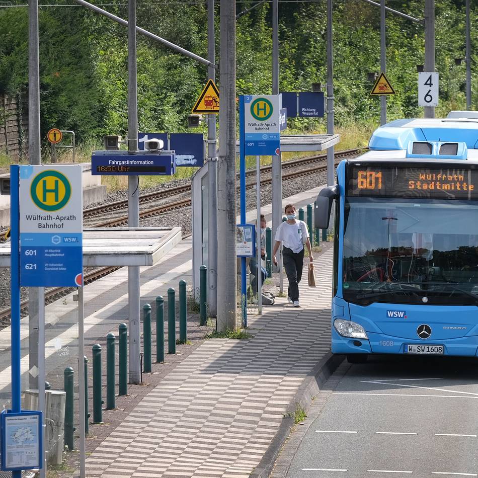 Kreistag in Mettmann: Entscheidungen zu Investitionen, Nachhaltigkeit, Nahverkehr
