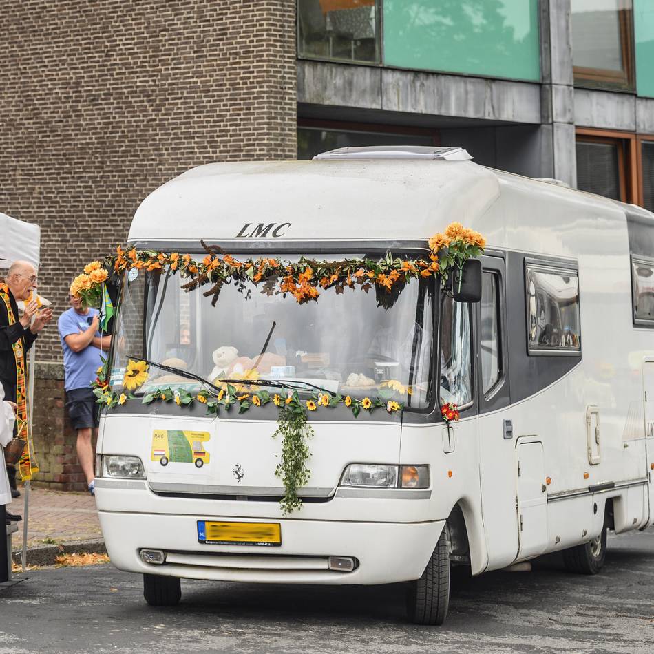 Höhepunkt des Wochenendes: Ein Segen für die dankbaren Reisenden