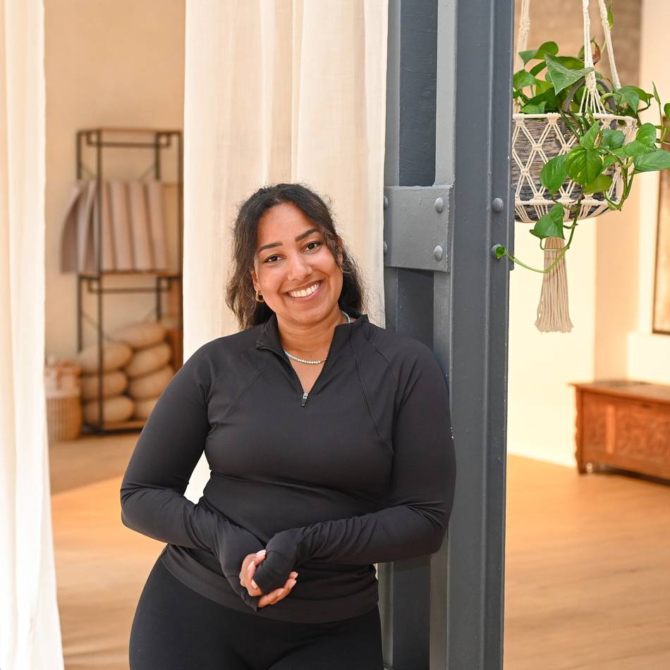Neues Yogastudio der Hückeswagenerin Linda Mansaray: In alter Fabrikhalle auf Weg zum Wohlbefinden