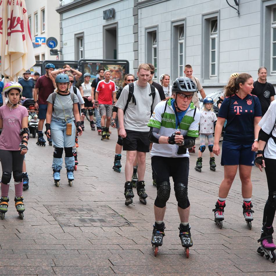 Aktion von Ratingen Marketing: Ratingen rollt durch die Innenstadt