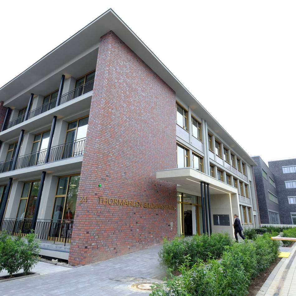 Lesung in Heiligenhaus: Juristin aus Heiligenhaus schreibt Wohlfühl-Romane