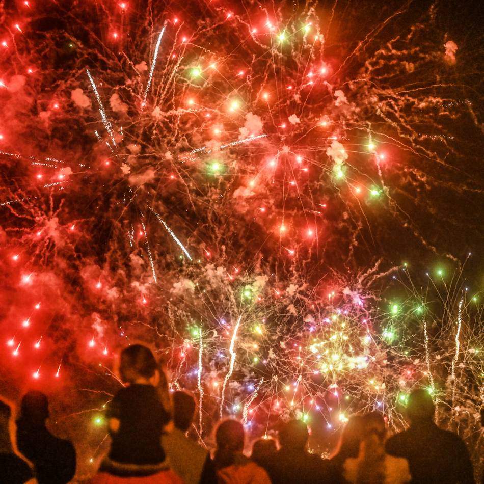 „Emmerich im Lichterglanz“ am Wochenende: Rheinpromenade wird zur Festmeile – Eintritt frei