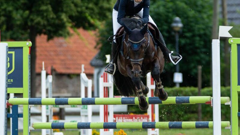 Reitturnier in Budberg: Sonderpokal geht in Eversael an Lena van der Maat
