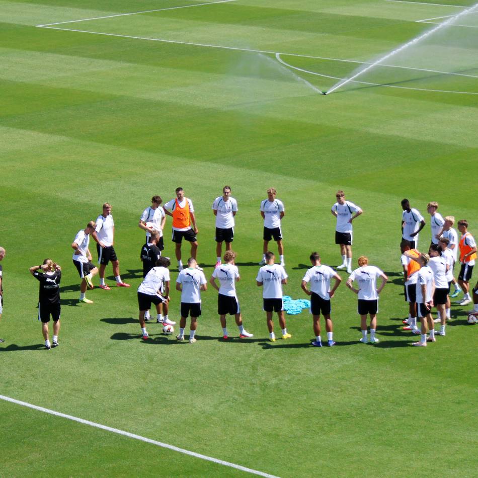 Neue Gesichter und Talente: Wie Borussias Trainingsauftakt verlief und was alles wichtig war