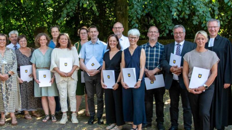Notfallseelsorge Niederrhein: Zwölf neue Notfallseelsorger für Kreise Kleve und Wesel