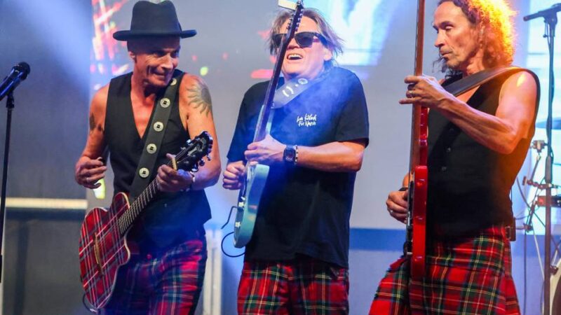 2000 Fans beim 35. Geburtstag: Kölner Band Brings – „Korschenbroich ist auch nicht schlecht“