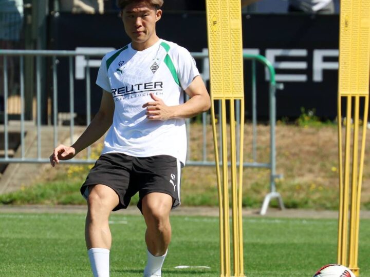 „Haben uns dazu entschieden“: Unos Debüt mit Dolmetscher, Stindl und neuer Amtssprache