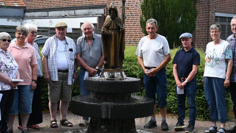 Einweihung gefeiert: Kervenheim hat einen neuen Heiligen Antonius