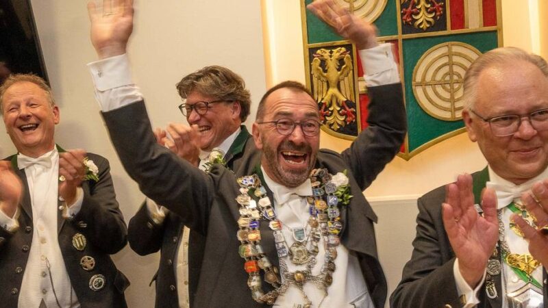 Neusser Scheibenschützen-Gesellschaft: Hobby-Imker Meisen ist neuer Jakobuskönig