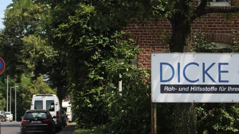 Mönchengladbacher Chemieunternehmen: Zwei Unfälle in 24 Stunden bei Carl Dicke – wie es den Verletzten geht