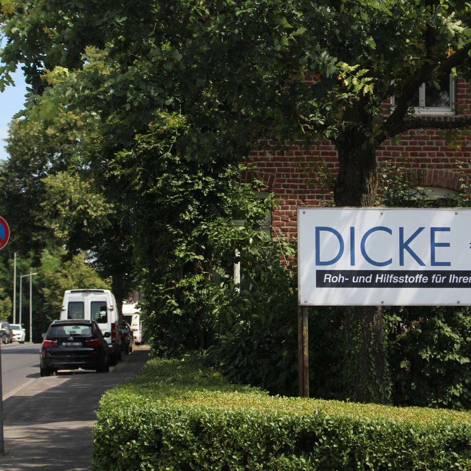 Mönchengladbacher Chemieunternehmen: Zwei Unfälle in 24 Stunden bei Carl Dicke – wie es den Verletzten geht