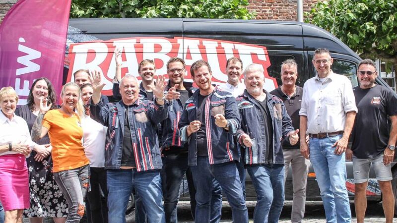 Open Air und „Grevenbroich bewegt“: Fußball-Promis sind Gäste am großen Rabaue-Wochenende