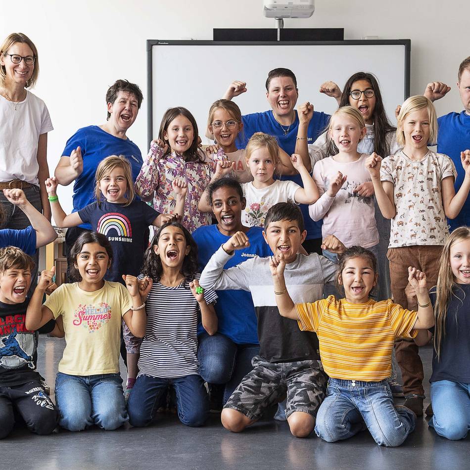 Inklusives Theaterprojekt in Kapellen: Gemeinsam auf der Suche nach den „Superkräften“