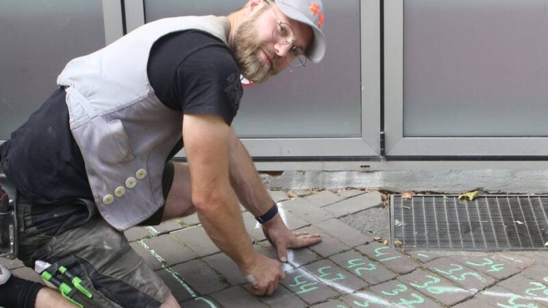 Glasfaserausbau in der Fußgängerzone: Kaldenkirchens besonderes Pflaster