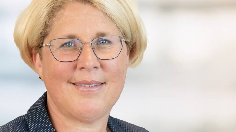 Neue Arbeitsmarktzahlen für Krefeld: „Ausbildung und Qualifizierung sind das A und O am Arbeitsmarkt“