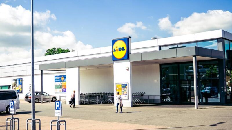 Kühlung wegen Hitze versagt: In einem Supermarkt im Klever Ortsteil Kellen kapitulierte die Kühlanlage