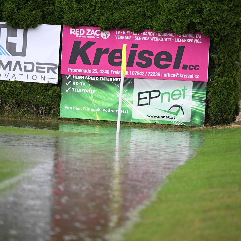 Starkregen und Gewitter in Freistadt: Erster Trainingslager-Test von Fortuna abgesagt – neuer Versuch am Mittwoch