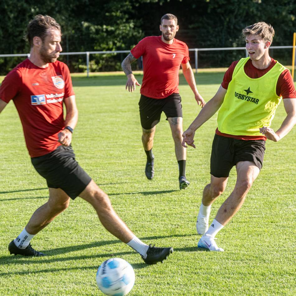 Torhütersuche geht weiter: SV Sonsbeck – Vorbereitungsstart mit drei Probespielern