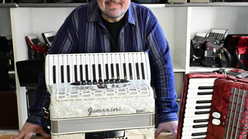 Attacke auf das Akkordeon!: Ein Instrument, fünf Vorurteile und ein „Anwalt“ aus Mönchengladbach