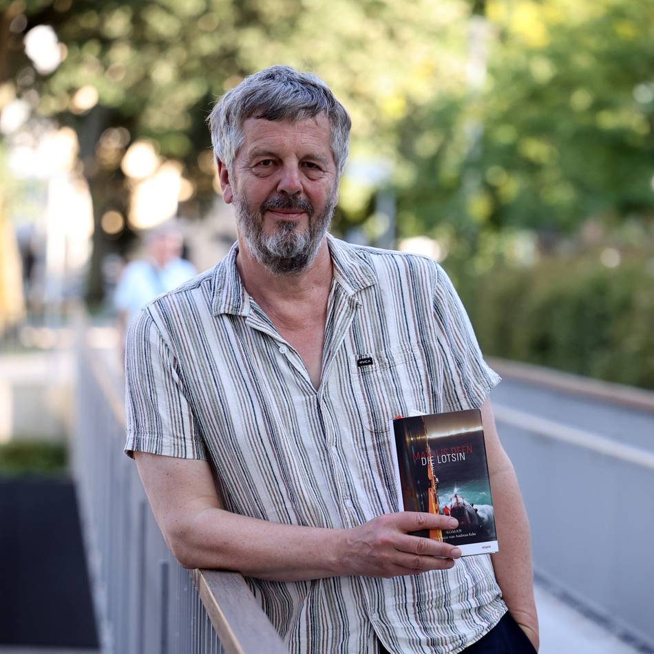 Literaturfestival in Mönchengladbach: Mathijs Deen lässt das Eis zum Tatort werden