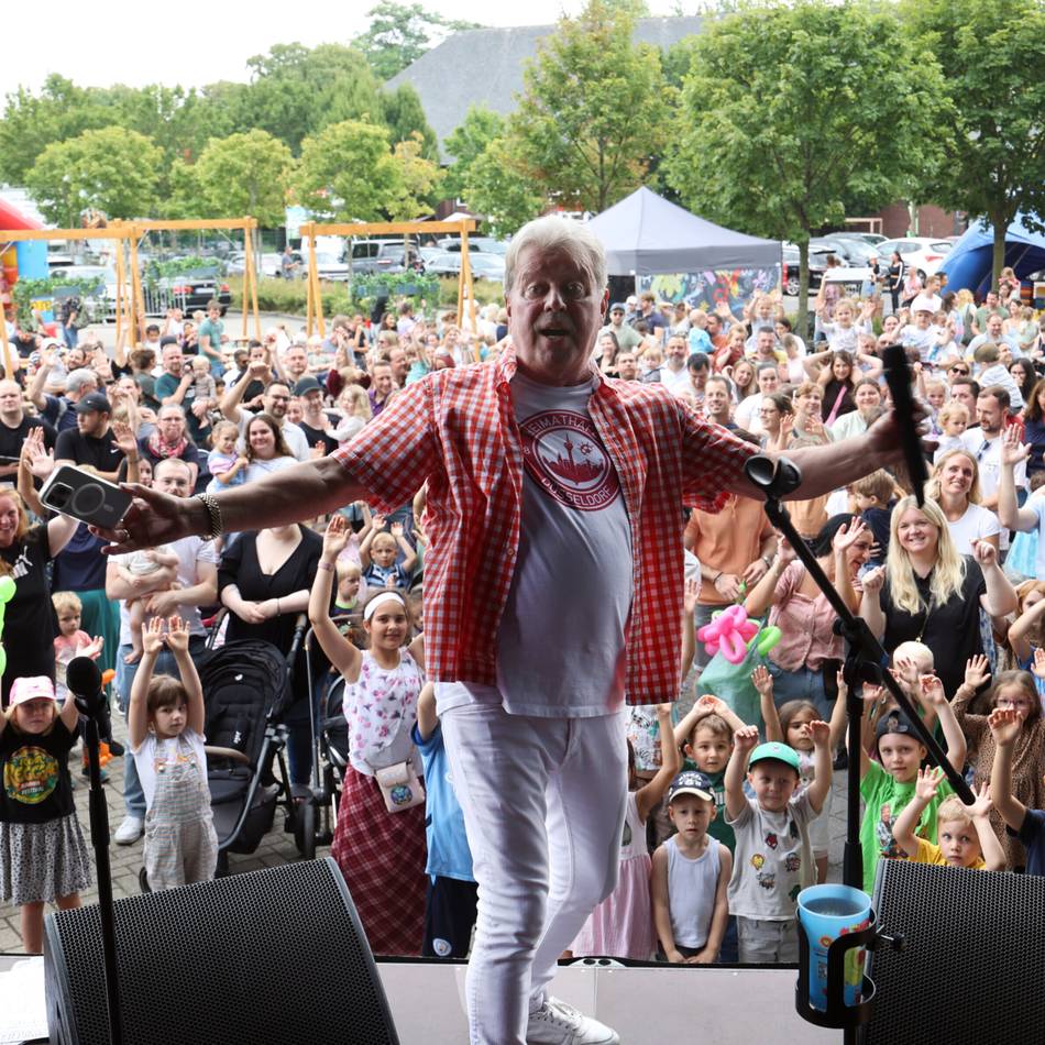 Familienfest in Mönchengladbach: Volker Rosin macht das Schaffrath-Gelände zur Kinderdisco