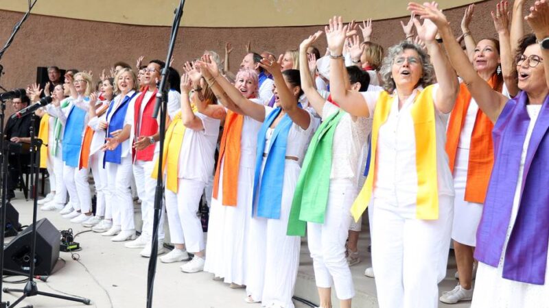Gospelklänge in Mönchengladbach: Chor „Family of Peace“ bringt Publikum zum Tanzen und Spenden