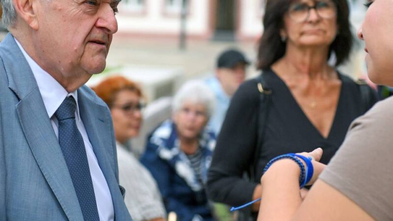 Herbert Reul in Kevelaer: „Nichts ist besser als Mensch-zu-Mensch-Kontakt“