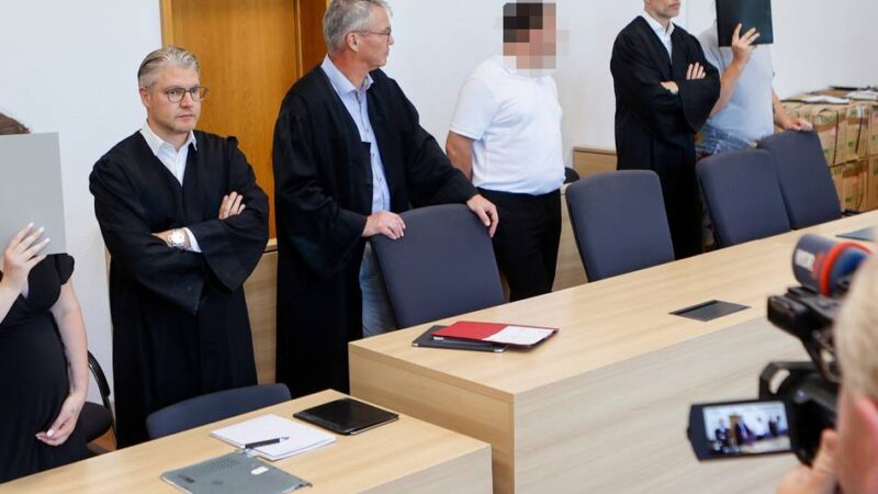 30.000 Briefe in Krefeld nicht zugestellt: Gericht verhandelt nur noch gegen Einen aus dem Postzusteller-Trio